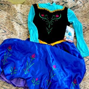Frozen Anna Costume New! Medium 7-8